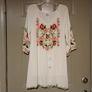 C&C Chic Conection  White Dress with Red and Orange Floral Embroidery